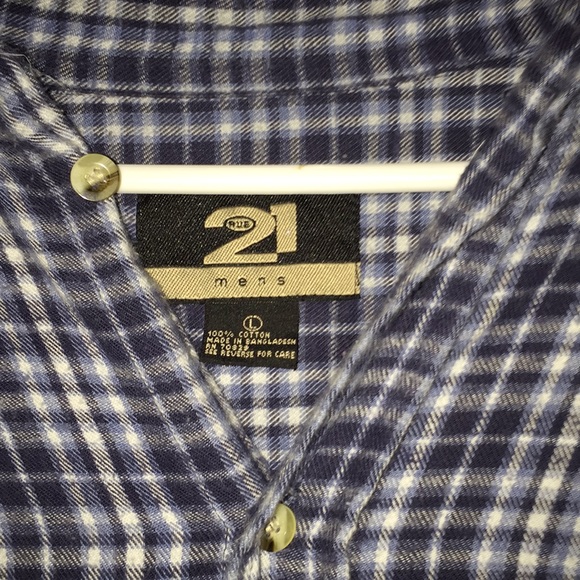Oversized Blue & white Flannel - Picture 5 of 7